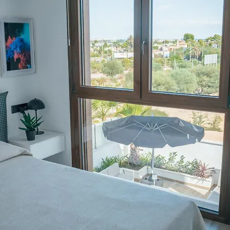 Laguna Met Prive Zwembad & Jacuzzi Torrevieja