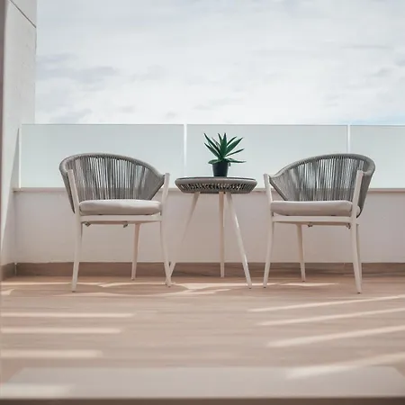 Laguna Met Prive Zwembad & Jacuzzi Torrevieja
